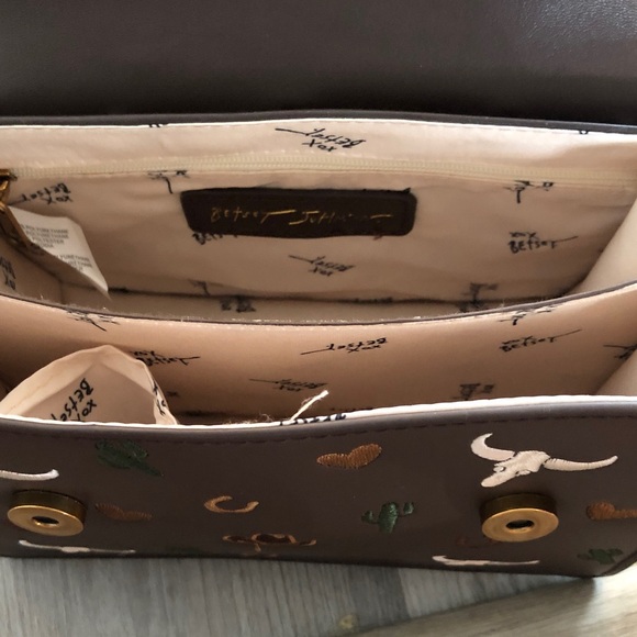 Betsey Johnson Brown Embroidered Western Icons Top Handle Crossbody Bag  NWT - Picture 16 of 16